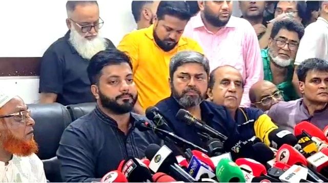 প্রতিমন্ত্রীর পদ থেকে পদত্যাগ করলেন ইশরাক হোসেন
