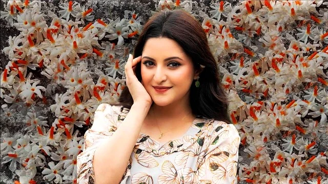 পরীমনির জন্য উড়োজাহাজে করে কে পাঠালেন শিউলি ফুল?