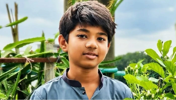 সবাইকে কাঁদিয়ে চিরনিদ্রায় শায়িত অপ্রতিম
