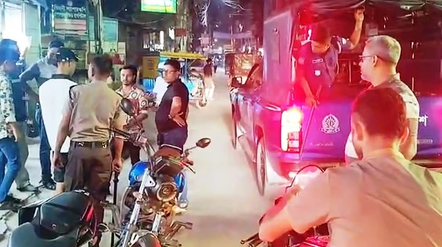 কুমিল্লাজুড়ে কিশোর গ্যাংবিরোধী অভিযান: আটক ২৫৪