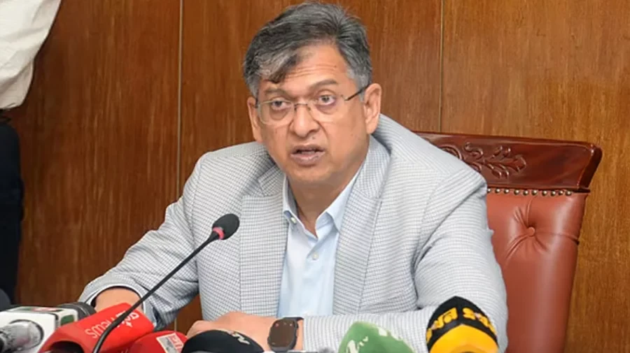 আলোচনা করে সংবিধানে ‘ইনক্লুসিভ’ সংশোধনী আনতে চাই: স্বরাষ্ট্রমন্ত্রী