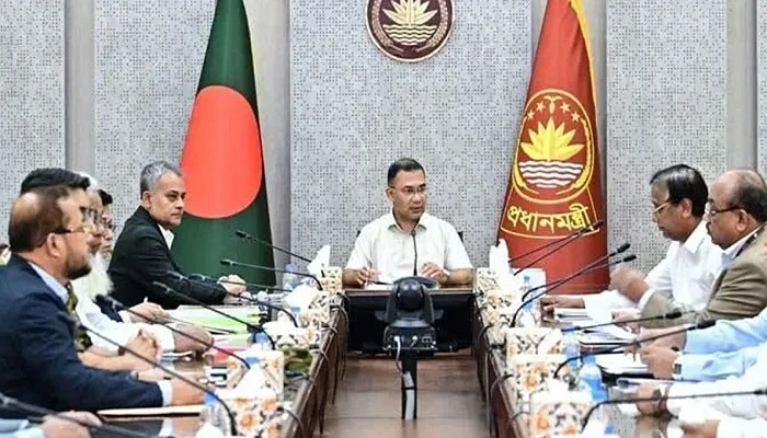 ঢাকায় বৃত্তাকার সড়ক নির্মাণকাজে গতি বাড়ানোর নির্দেশ প্রধানমন্ত্রীর